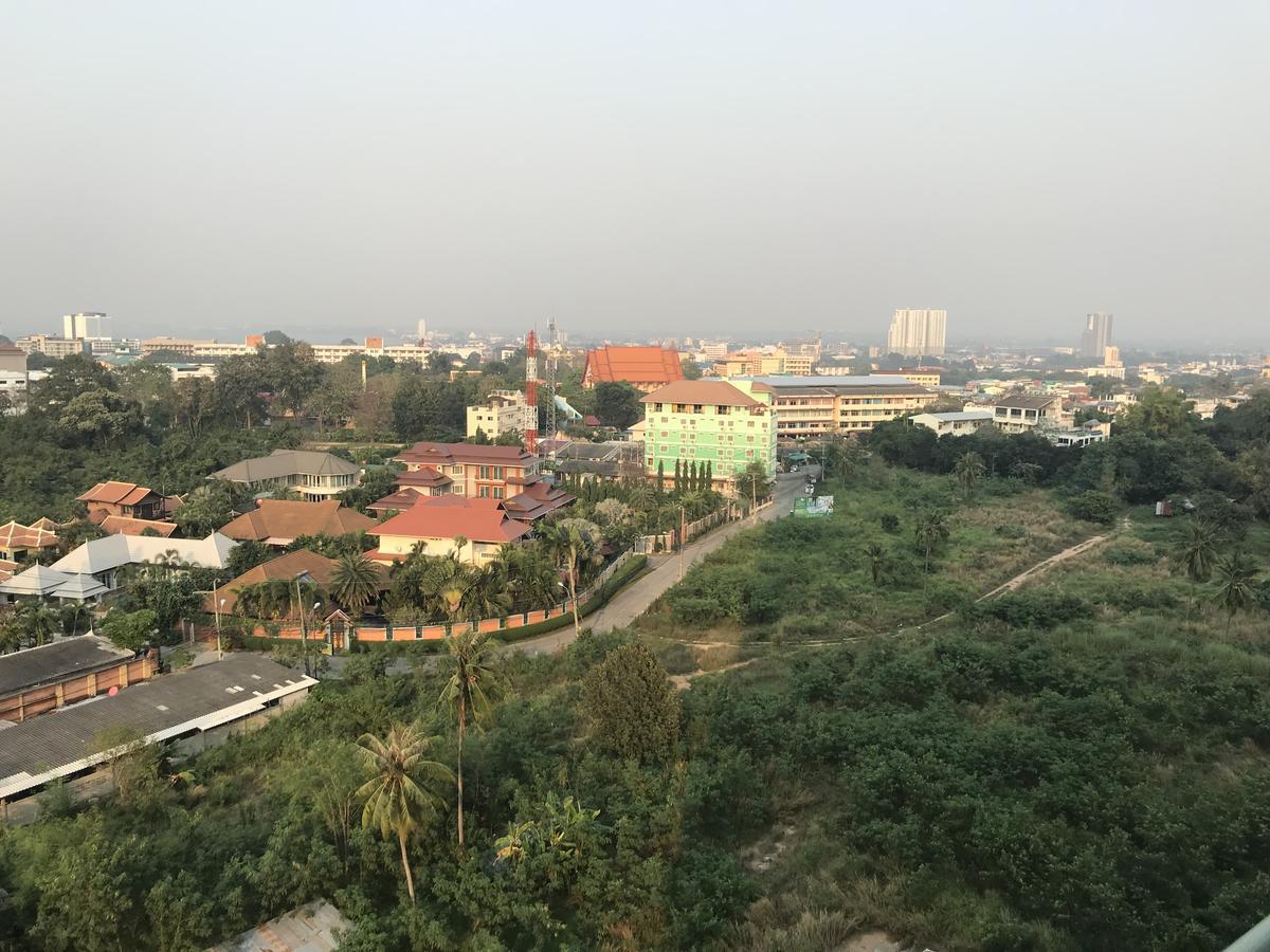 Lumpini Vacation Apartment Pattaya Bagian luar foto